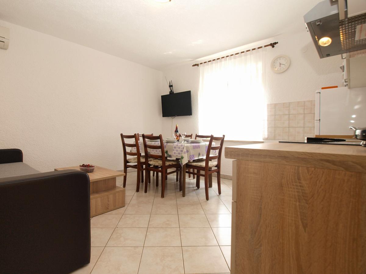 Apartments Mirko 647 풀라 외부 사진