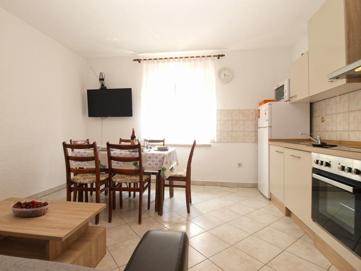 Apartments Mirko 647 풀라 외부 사진