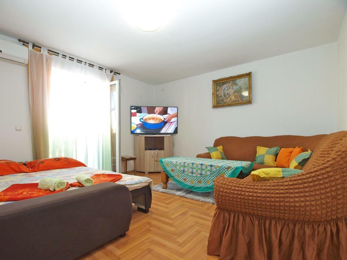 Apartments Mirko 647 풀라 외부 사진